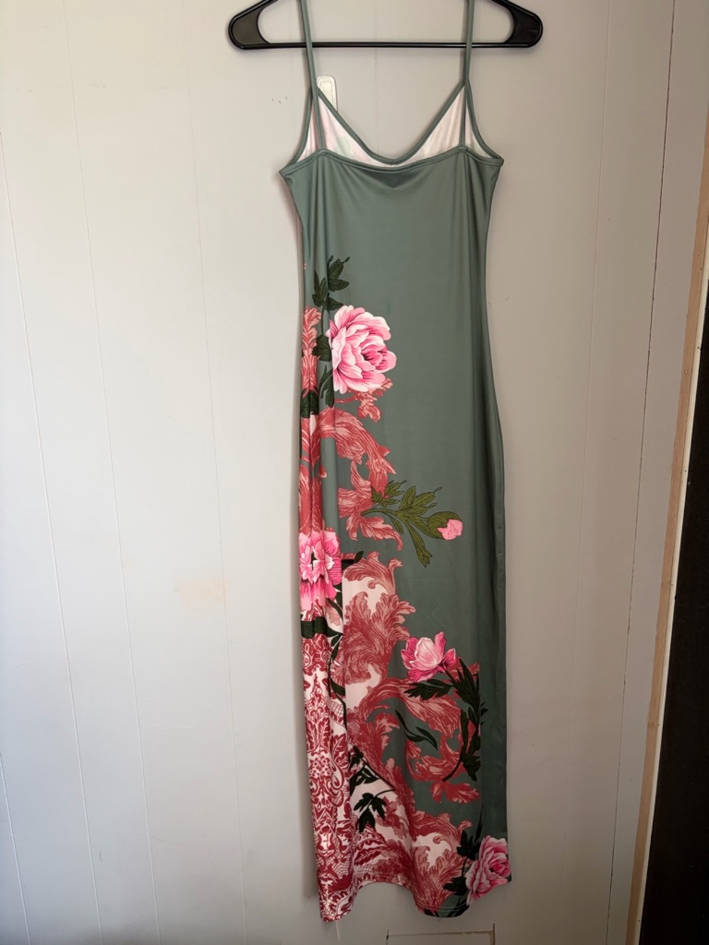 Commense Sage Green Maxi Dress with Pink Floral Detail - Picture 6 of 7